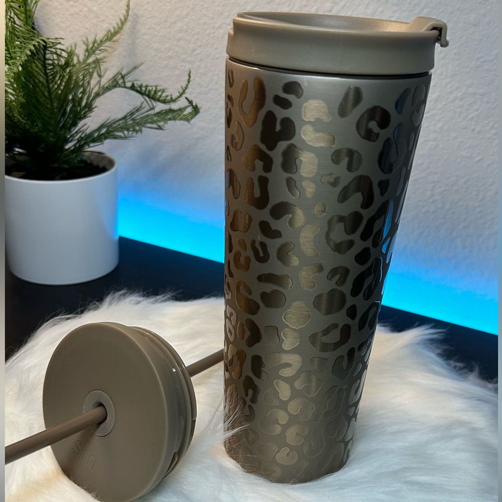 Simple modern GOLD leopard.24oz stainless steel. BPA free